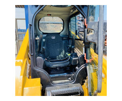 Buy Used Skid Steer Loader – CAT 262D Available with Warranty