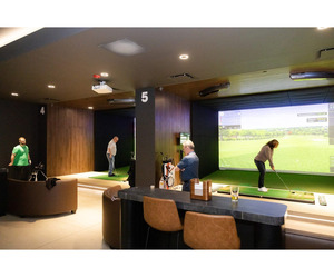 The Best Indoor Golf Simulator Experience in Arlington Heights