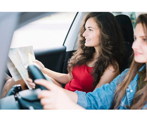 Affordable  Female Driving Instructor Kenilworth – Book Now