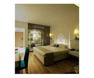 Explore Comfortable Sea Facing Hotels in Juhu Mumbai
