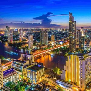 Explore Hong Kong Holidays Package: Skyline Views and Urban Energy