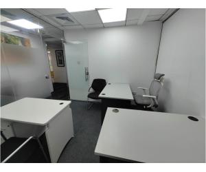 100 Sqft Office for Rent in Dubai - Image 5