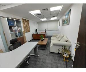 250 Sqft Furnished Office for Rent in Dubai – AED 34,000/Year - Image 2