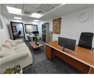 250 Sqft Furnished Office for Rent in Dubai – AED 34,000/Year - Image 3