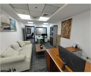 250 Sqft Furnished Office for Rent in Dubai – AED 34,000/Year - Image 5