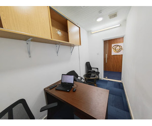 Fully Furnished Office for Rent in Al Garhoud Near Metro – No Commission - Image 4