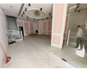 Salon-Ready Ladies Salon for Rent in Al Rigga Dubai | 1,600 Sqft - Image 4