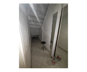 Salon-Ready Ladies Salon for Rent in Al Rigga Dubai | 1,600 Sqft - Image 5