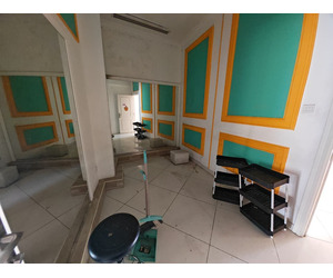 Salon-Ready Ladies Salon for Rent in Al Rigga Dubai | 1,600 Sqft - Image 7