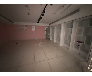 Salon-Ready Ladies Salon for Rent in Al Rigga Dubai | 1,600 Sqft - Image 9