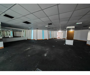 Spacious 2,049 Sqft Office for Rent in Prime Burjuman