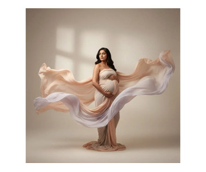 Maternity Photographer in Mumbai | Pregnancy Photoshoot Studio - Image 2