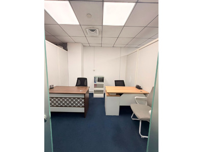 100 Sq. Ft. Fully Furnished Office – AED 19,500/Year - Image 2