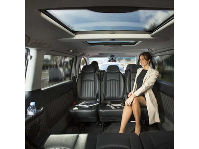 limo in Pennsylvania, PA - Image 3