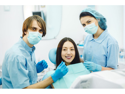 Broken, Chipped, or Cracked Tooth? Visit Our Emergency Dental Clinic