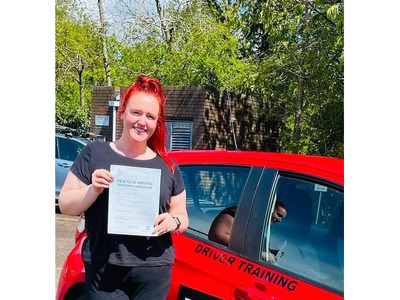 Female Driving Instructor in Coventry – Book Your First Lesson Today