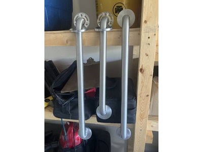 Grab bars