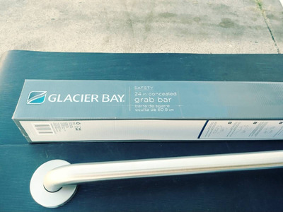 Grab bars - Image 2