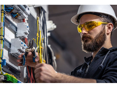 E-Check Wohnung Düsseldorf – Zuverlässige Prüfung Ihrer Elektroinstallation