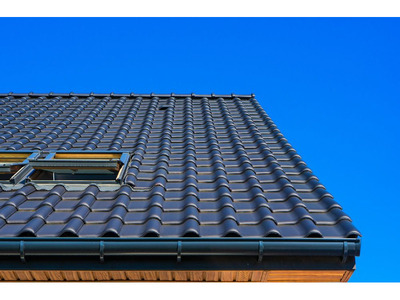 Roof repair service