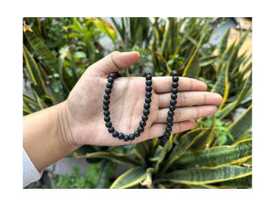 Buy Natural Karungali Mala Online | Authentic Wooden Prayer Mala | Dhanshree Gems - Image 2